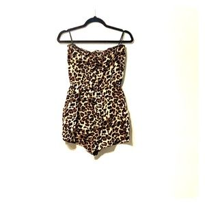 Leopard print Romper